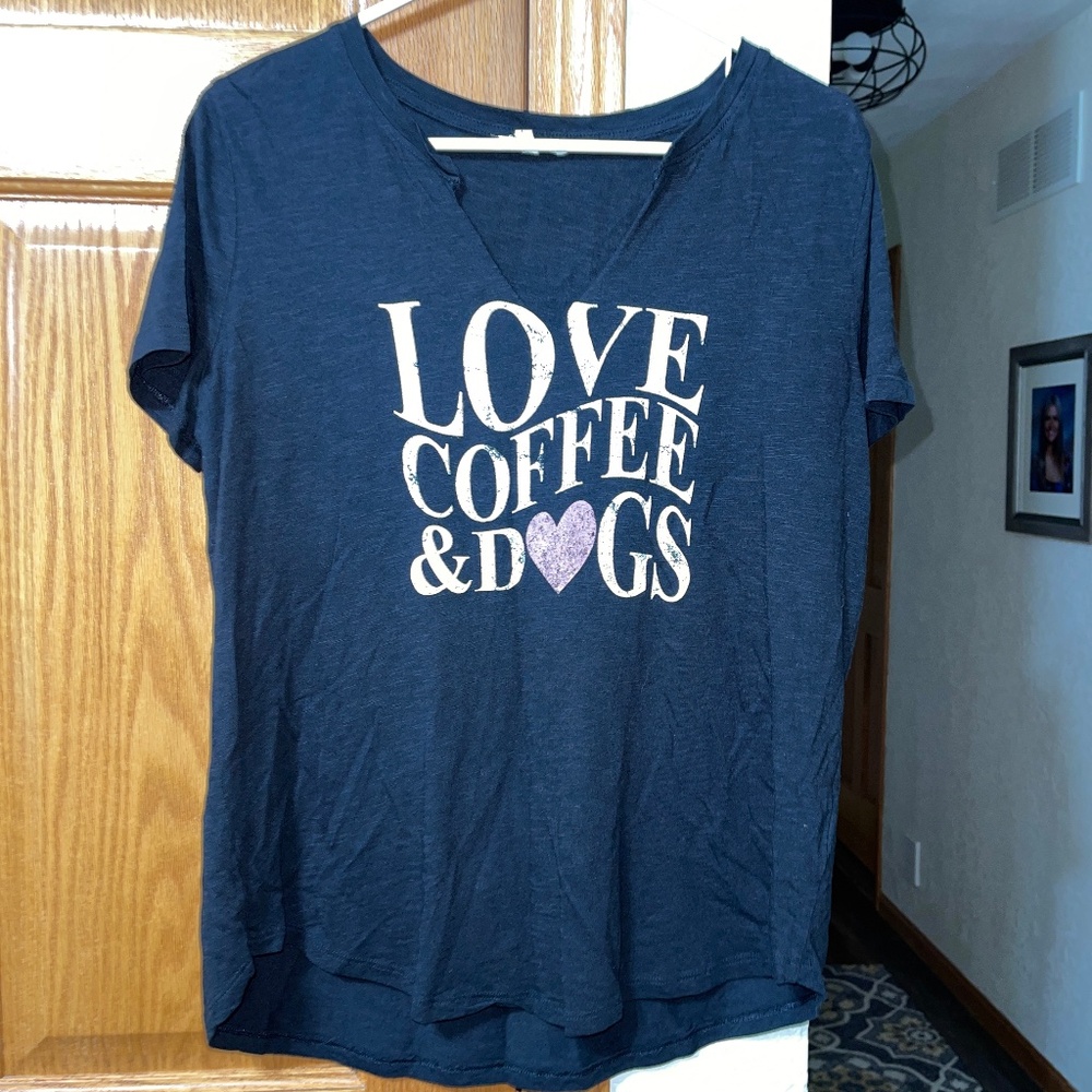 Maurices Black Love Coffee Dogs Knit T-shirt V-Neck sz L